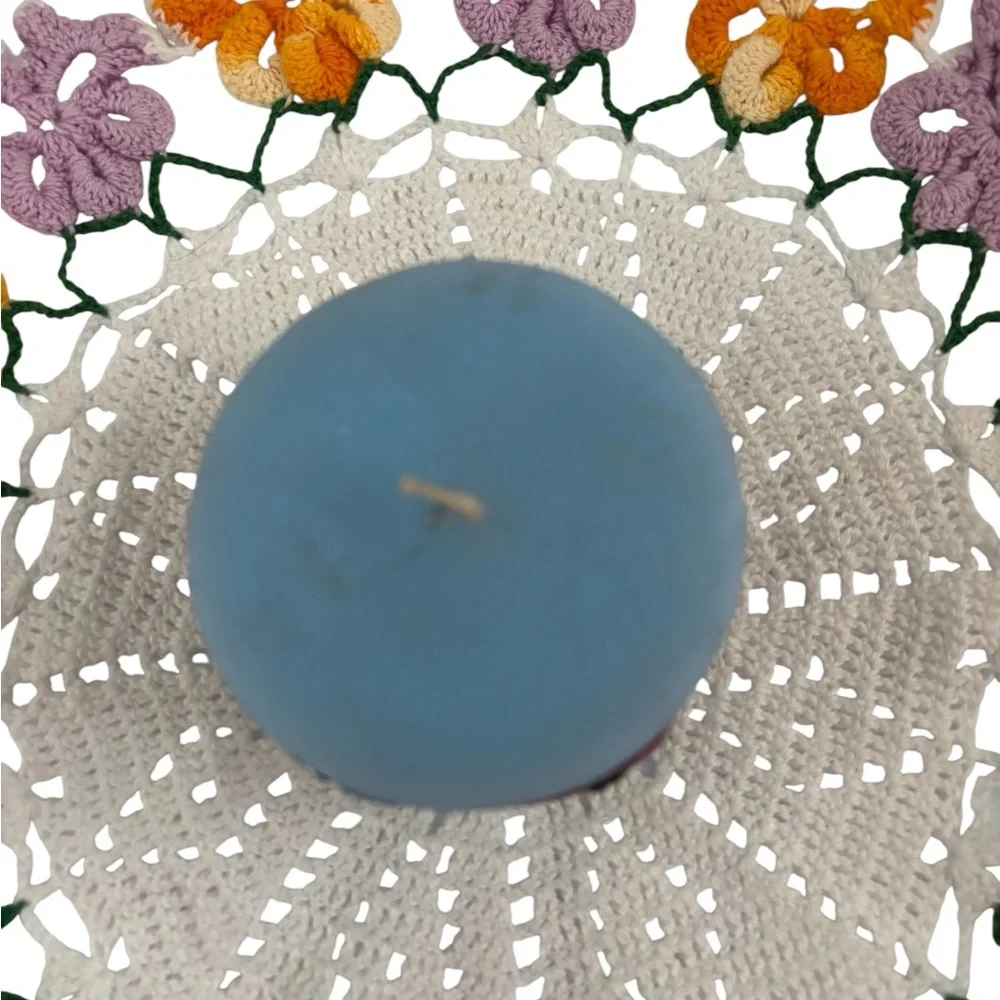 Blue & Pink Vintage Butterfly Candle from the 70’s in great condition